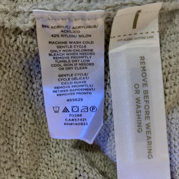 NWOT loft sweater size large - Picture 9 of 9